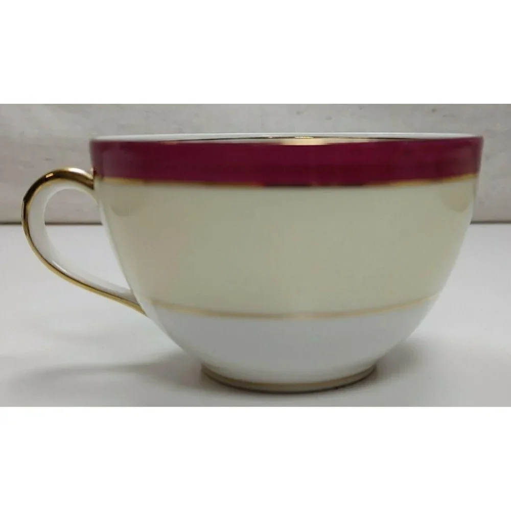 Vintage 1930's Victoria Czechoslovakia Bone China Tea Cup Coffee Cup Handle Gold